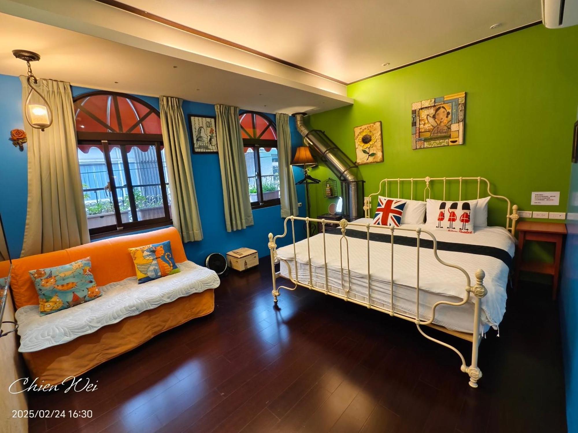 Mystery13 Bed & Breakfast Luodong Exterior photo